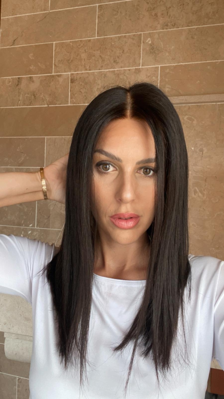 Perika Caroline long (ravan rez)